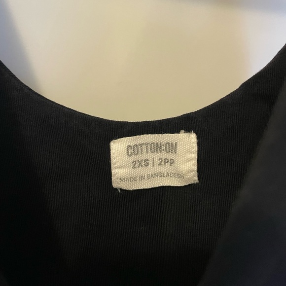 Cotton on crop top - Picture 2 of 2